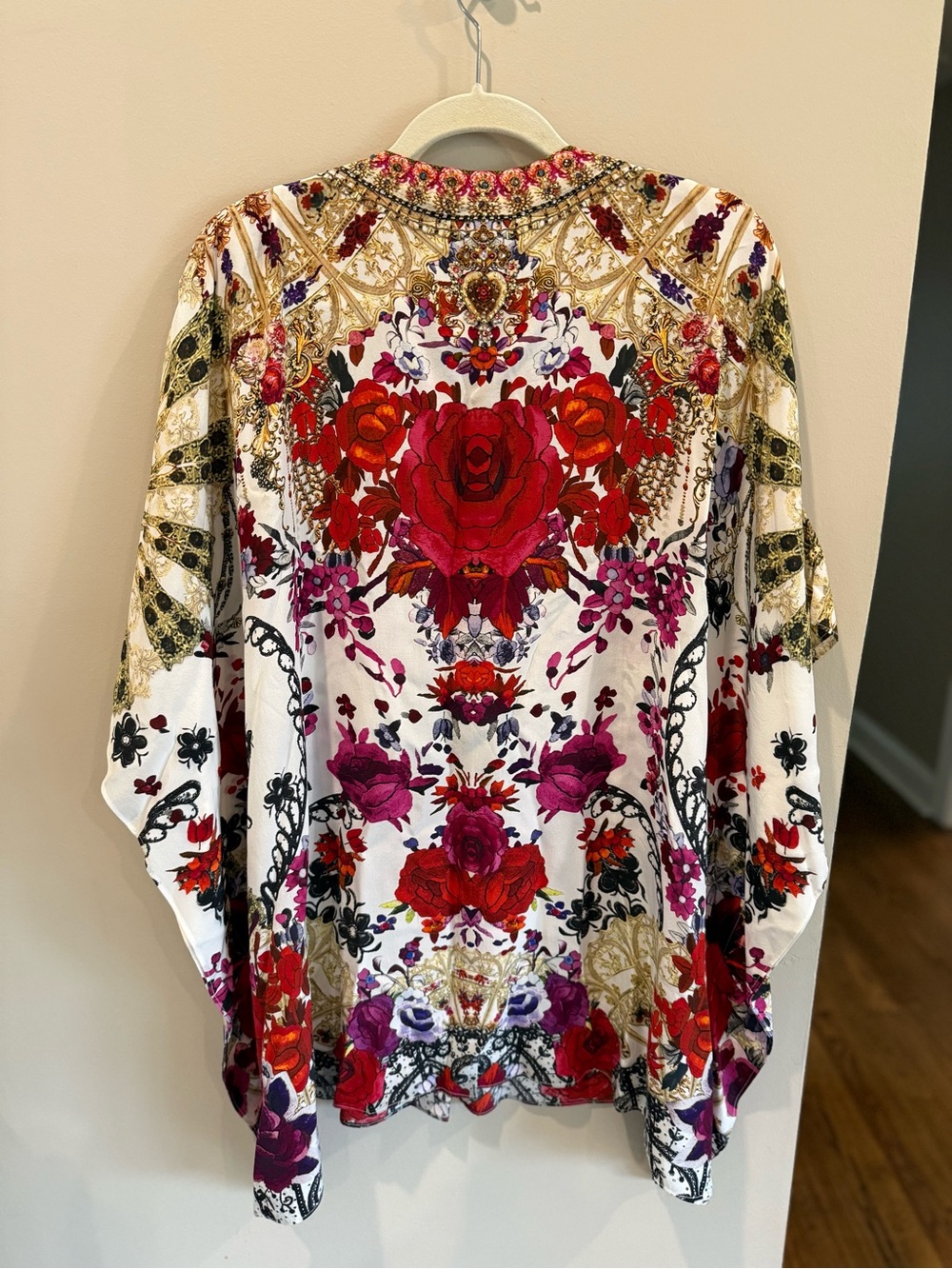 CAMILLA Reign Of Roses Short Lace Up Kaftan | One Size - Picture 4 of 16